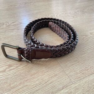 Vermont  Men’s Dark Brown Leather Braided Belt 42 pre owned
